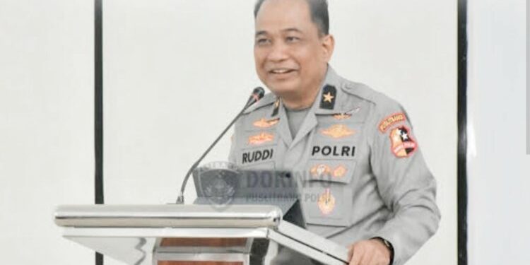 Kapolda Aceh Berganti, Ruddi Setiawan Gantikan Marzuki Ali Basyah