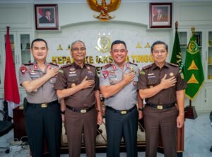 Perkuat Sinergi Penegakan Hukum, Kapolda Sumut Silaturahmi ke Kejati