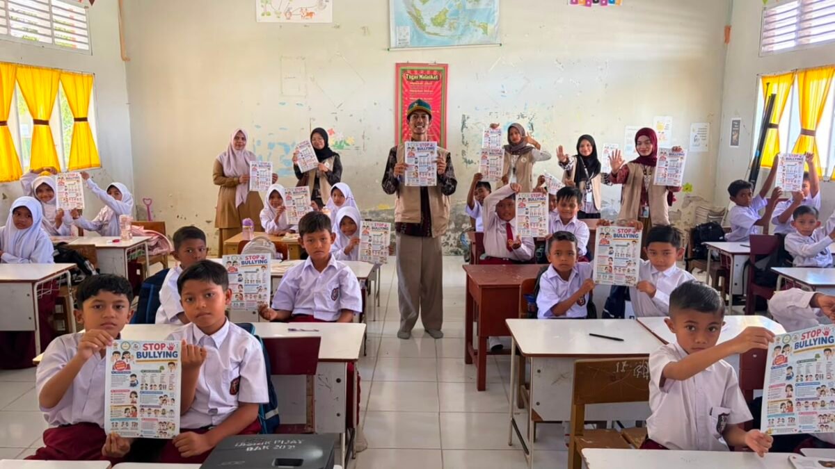 ‎Mahasiswa KKN USK Edukasi Anti Bullying dan Pancasiaga di SDN 1 Bandar Baru Pidie Jaya