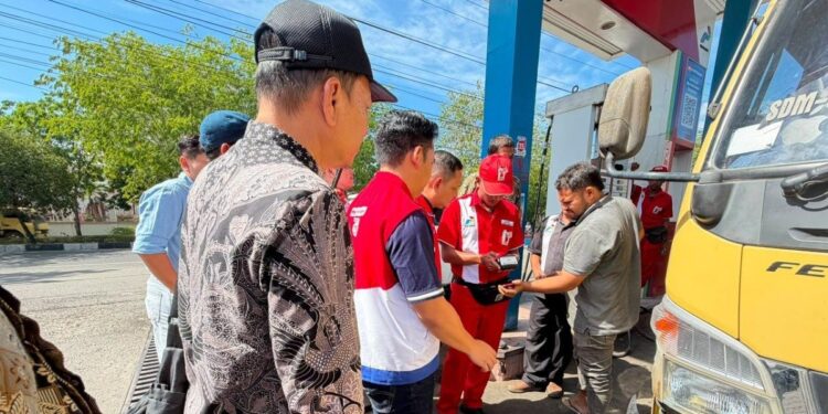 Pemerintah Aceh Telusuri Penyebab Kelangkaan Semen dan BBM