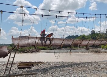 Jembatan Gantung Desa Canggai Harus Bangun Baru Akibat Terjang Banjir