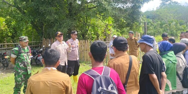 Camat Teupah Barat Pastikan Persiapan Masyarakat Program Humasa Sebbel