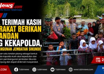 Bentuk Terimah Kasih Masyarakat Berikan Satu Tandan Pisang Kekapolda, Untuk Pembangunan Jembatan Sikundo