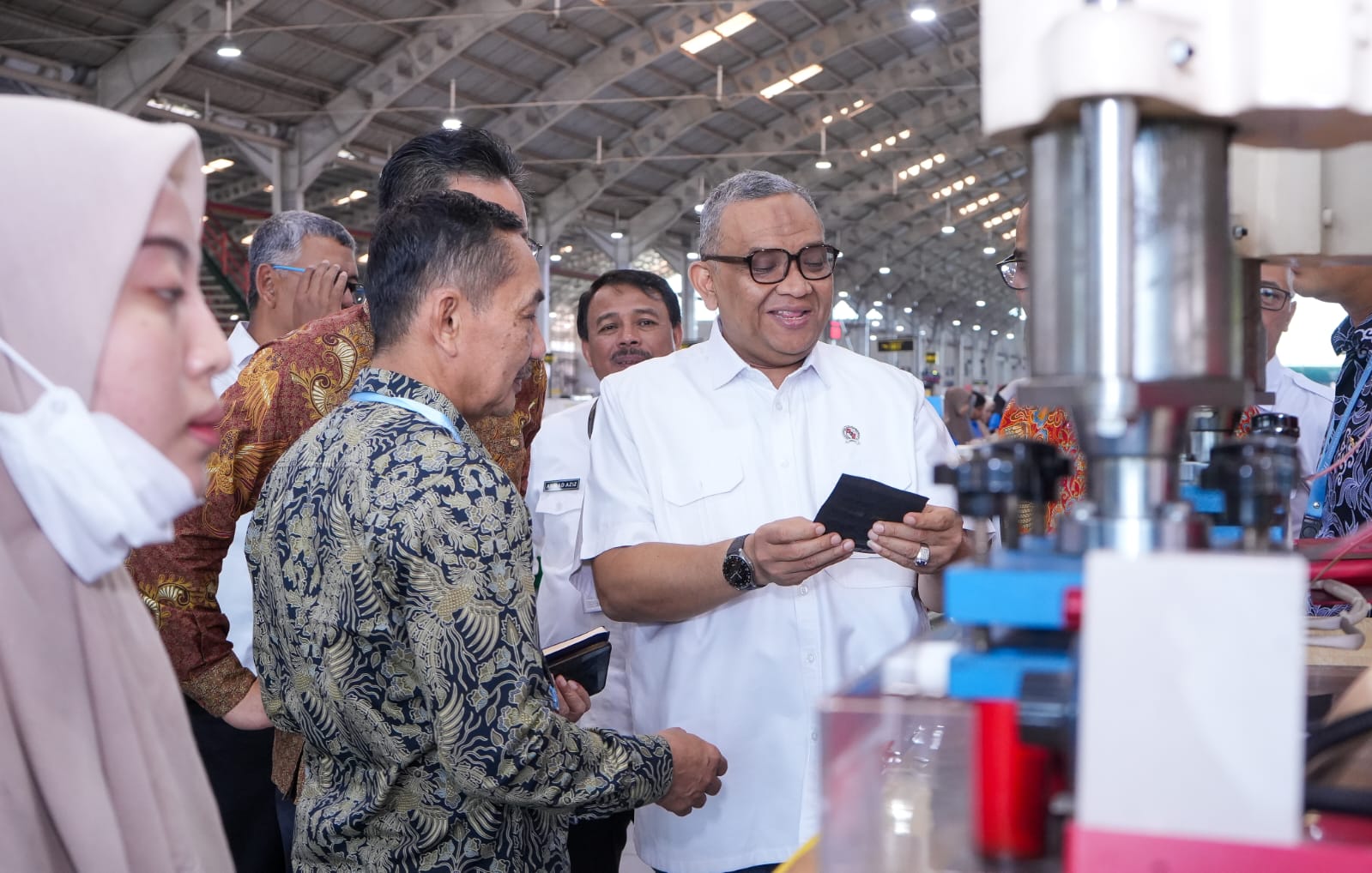WhatsApp-Image-2026-07-29-at-15.56.081 Wamenaker: Kehadiran Industri Harus Membuka Kesempatan Kerja bagi Warga Sekitar