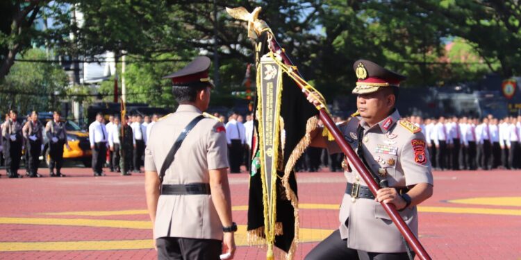 Terima Pataka “Machdum Sakti”, Irjen Pol Ruddi Setiawan Resmi Nahkodai Polda Aceh