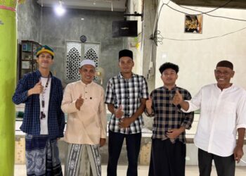 Mahasiswa KKN USK Ikuti Pengajian Rutin di Gampong Cut Langgien, Pererat Silaturahmi dengan Warga