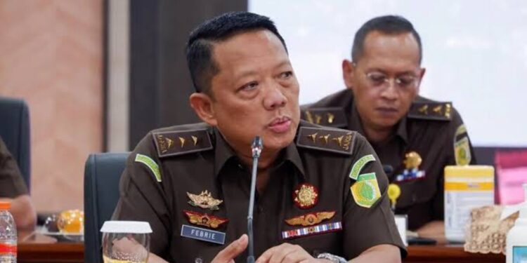 Eks Jampidsus Febrie Adriansyah Jadi Tersangka TPPU