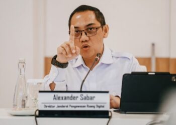 Komdigi Tindak Hornet, Minta Aplikasi Dihapus dari App Store dan Play Store