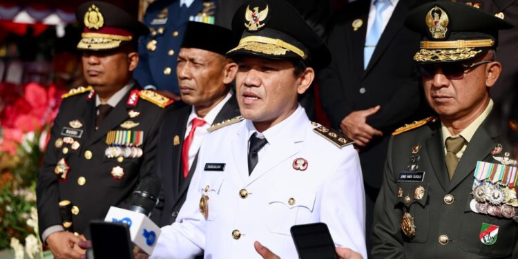 Wagub Aceh Fadhlullah pimpin upacara HUT RI ke-81 di Lapangan Blang Padang dan serukan jaga perdamaian