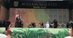 11 Terpidana Pelanggar Qanun Jinayat Dicambuk di Banda Aceh