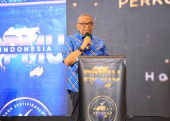 Wamenaker Afriansyah Noor resmikan LSP Permanent Makeup Indonesia di Jakarta