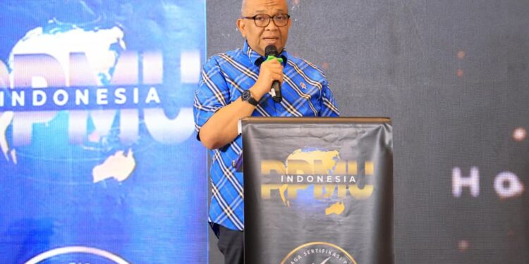 Wamenaker Afriansyah Noor resmikan LSP Permanent Makeup Indonesia di Jakarta