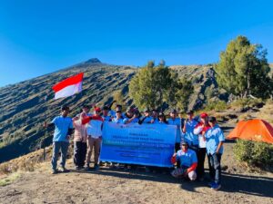 Kemnaker Perkuat Kompetensi Pemandu Wisata Gunung di NTB untuk Tingkatkan Keselamatan Wisatawan