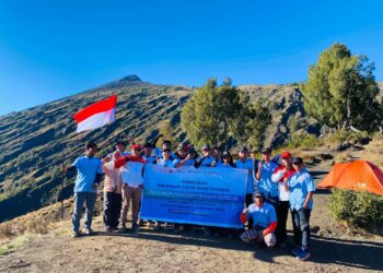 Foto bersama Kemnaker dengan BPVP Lombok Timur dan APGI NTB. (Dok. Biro Humas Kemnaker)