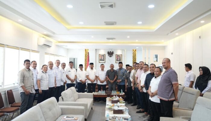 Wagub Aceh dan Pimpinan DPRA Bahas APBA 2025 dan Persiapan Anggaran 2027