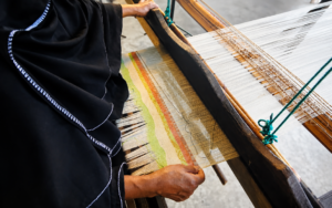 Songket Lamno, Warisan Tenun Aceh Jaya yang Sarat Makna dan Filosofi