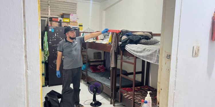Polisi olah TKP di asrama mahasiswa USK Banda Aceh