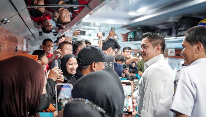 Viral Video Teddy di LRT, Kritik dan Klarifikasi Bermunculan