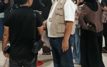 Anggota DPRA Aceh Iskandar Turun Lapangan, KMP Teluk Sinabang Akhirnya Berangkat ke Simeulue