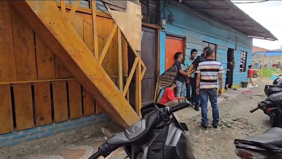 Lokasi penggerebekan oleh Satresnarkoba Polres Karo. (Dok. Biro Humas Polres Karo)