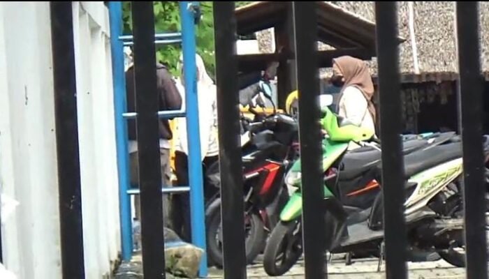 Warga Pertanyakan Parkir Rp2.000 di Kantor Camat Percut Sei Tuan
