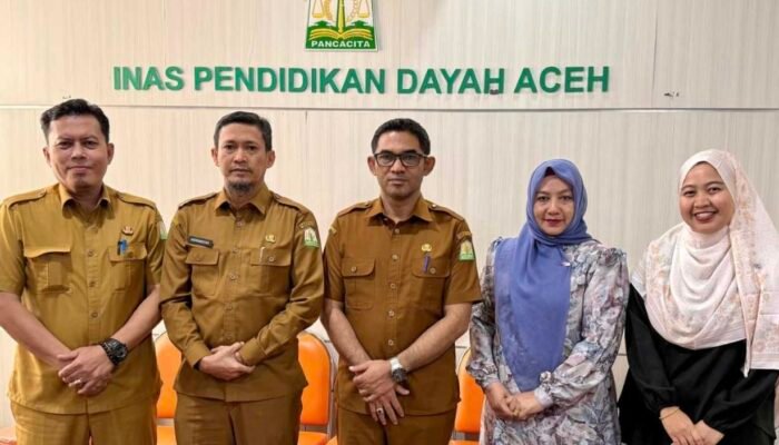 Muhsin Dorong Pemulihan Dayah Aceh Pasca-Bencana Lewat Sinergi dengan Aceh Hijau
