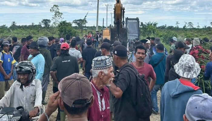 Ribuan Petani di Babahrot Gelar Demonstrasi, Tuntut Penghentian Aktivitas PT Cemerlang Abadi