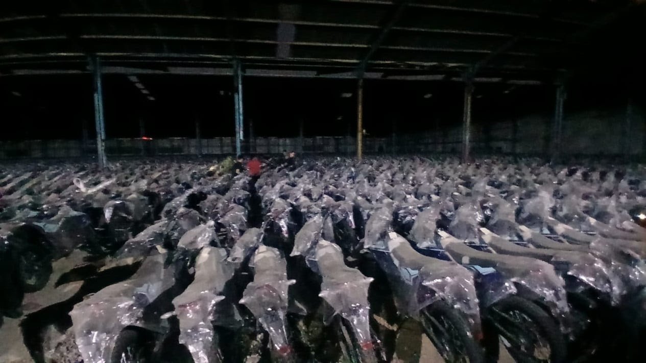 Motor listrik Badan Gizi Nasional periode 2025-2026 yang disita Kejagung. (Dok. Kejaksaan Agung)