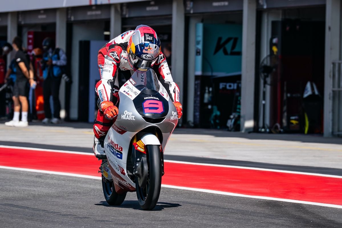 Veda Ega Pratama, pembalap Honda Team Asia asal Indonesia yang meraih pole position di kelas Moto3 Kejuaraan Dunia. (Dok. Honda Team Asia)