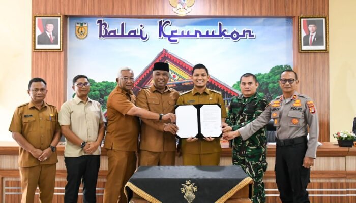Perkuat Kamtibmas dari Gampong, Wawalkot Banda Aceh Ajak Keuchik Bangun Sinergi dan Deteksi Dini