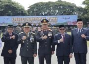 Wakapolda Aceh Brigjen Pol. Ari Wahyu Widodo (tengah). (Dok. Ist)