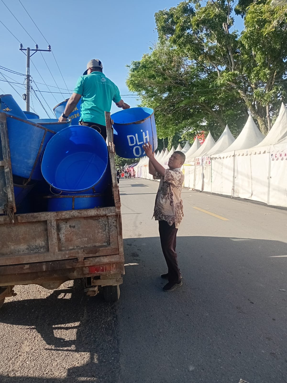 IMG-20261010-WA0029 DLH Aceh Barat Kerahkan Petugas, Kawasan HUT Meulaboh Disiapkan Tetap Bersih