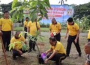 Polda Aceh Galakkan Green Policing Melalui Penanaman Pohon