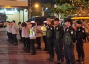 Personel Satpol PP WH dan Polresta Banda Aceh bersiap untuk melaksanakan operasi. (Dok. Humas Satpol PP WH)
