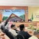 Wali Kota Banda Aceh Illiza Sa’aduddin Djamal memberikan sambutan dan arahan saat membuka Kegiatan FGD Review dan Pendalaman Kurikulum serta Modul Banda Aceh Academy di Balai Keurukoen. (Dok. Diskominfotik Banda Aceh)