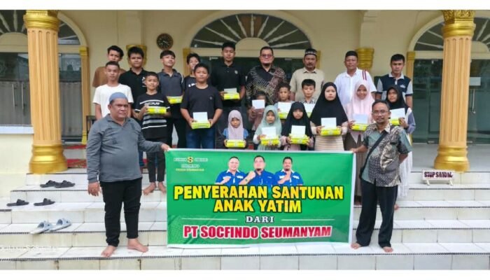 PT Socfindo Seumayam Salurkan Santunan kepada 33 Anak Yatim di Pulau Kayu