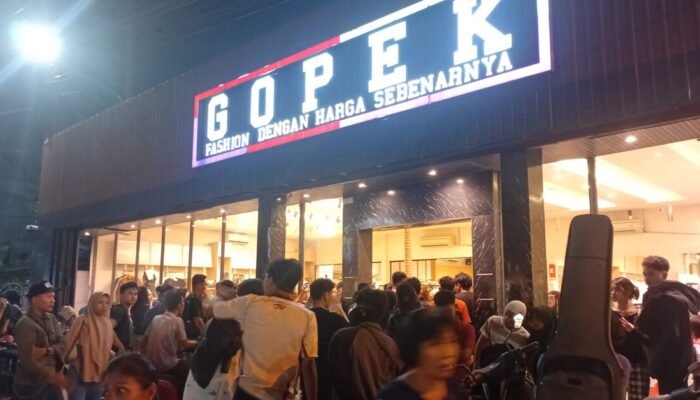 Warga Gagalkan Dugaan Pencurian Motor di Depan Toko GOPEK Fashion Medan